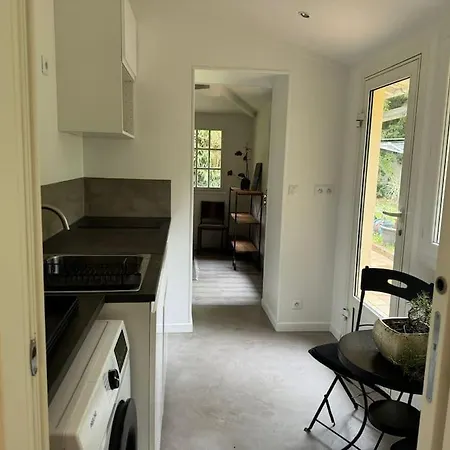 Apartment Grand Neuf Sur Jardin Prive A 35 Mn Du Rer A Charles De Gaulle Etoile *